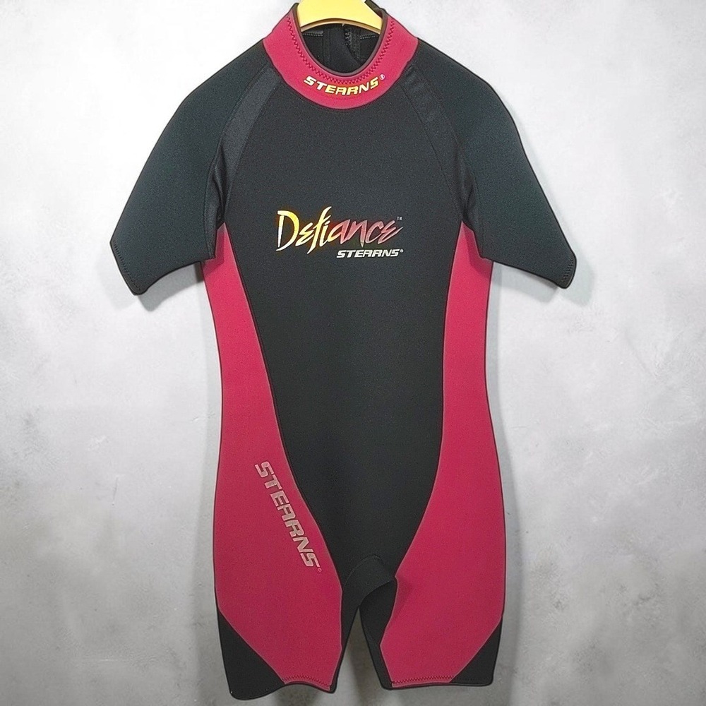 VTG 90s Stearns Defiance Shorty Wetsuit Size L Unisex Rear Zip Black‎ Magenta